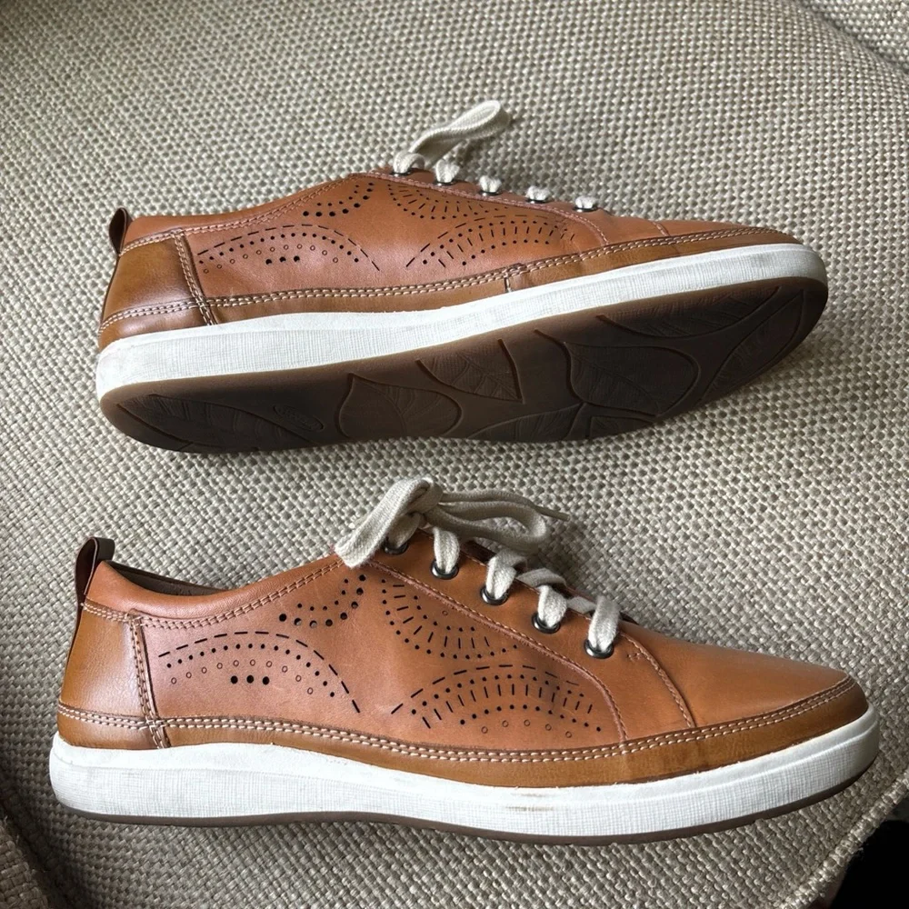 Cobb Hill Brown Leather Shoes Sneakers Sz 8.5 PERFECT Worn 1X - Picture 3 of 7